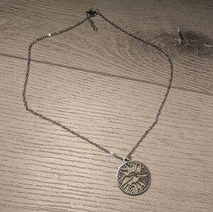 Joulery Tree Of Life Necklace (Silver Tone)